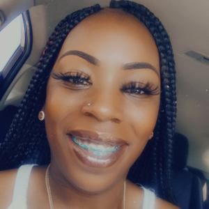 Meet your Posher, Joyce